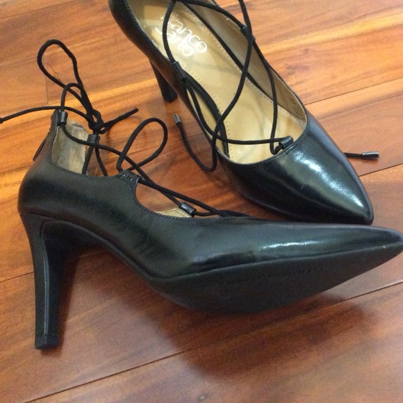 Franco Sarto black leather pointed toe lace up shoes - Picture 4 of 8
